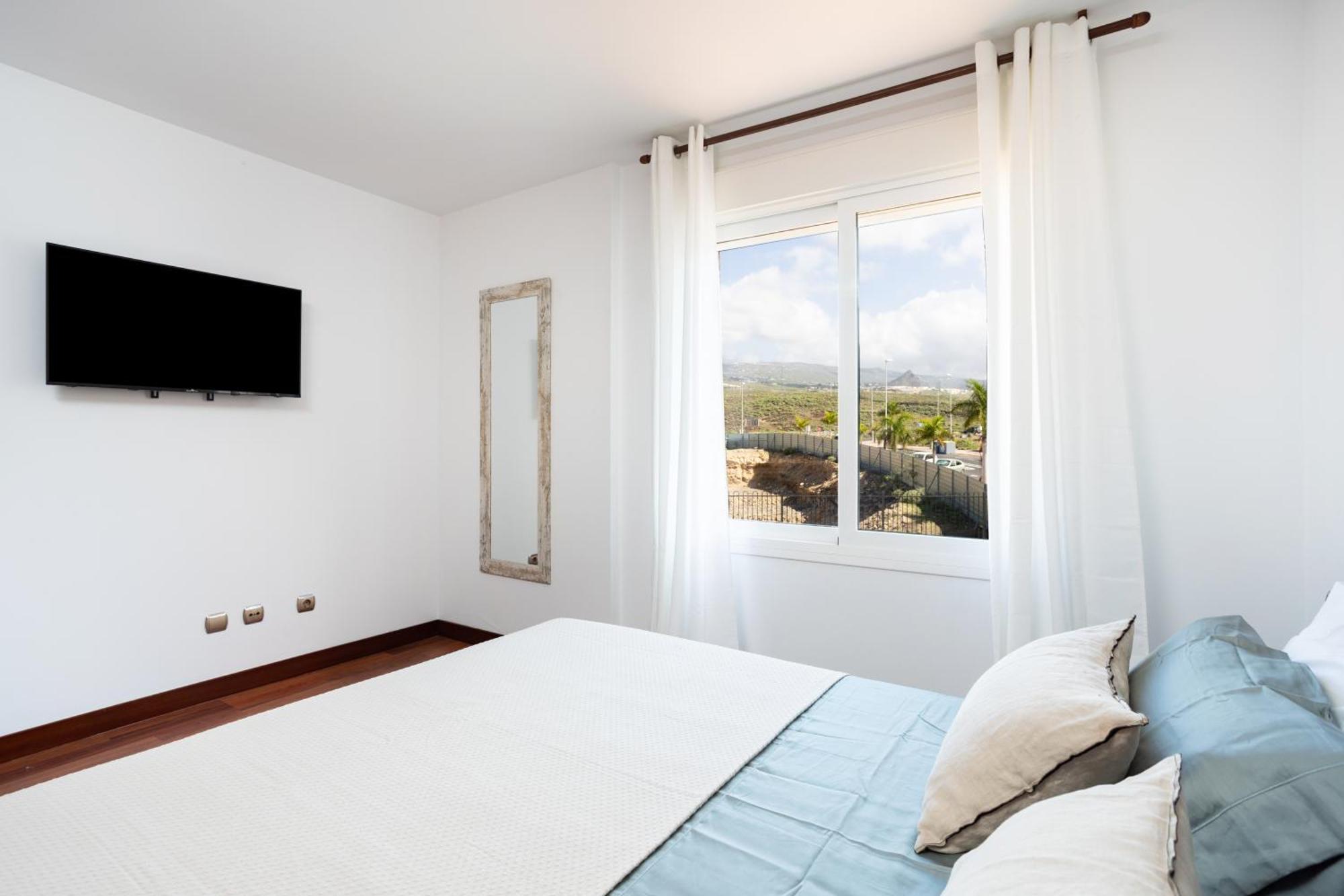 Classbnb - Exclusive Villa With Private Pool 1 Kilometer From Los Cristianos Beach Екстер'єр фото